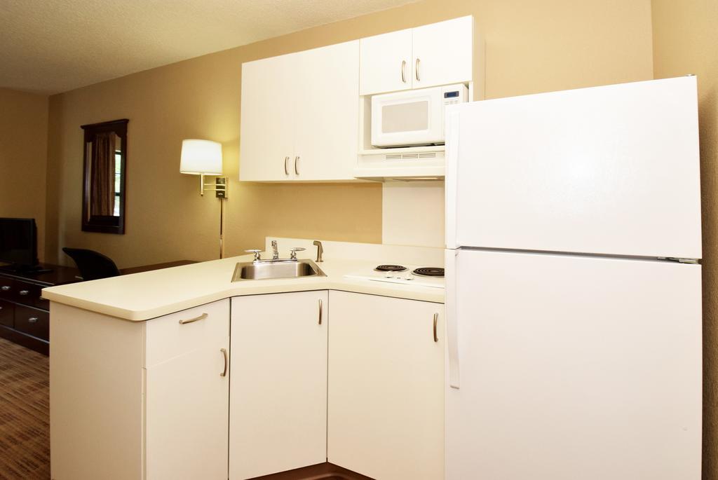Extended Stay America Suites - Minneapolis - Maple Grove Exterior foto